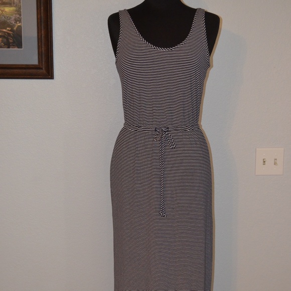 Banana Republic Women's Dress Size M P Black White - Picture 3 of 6